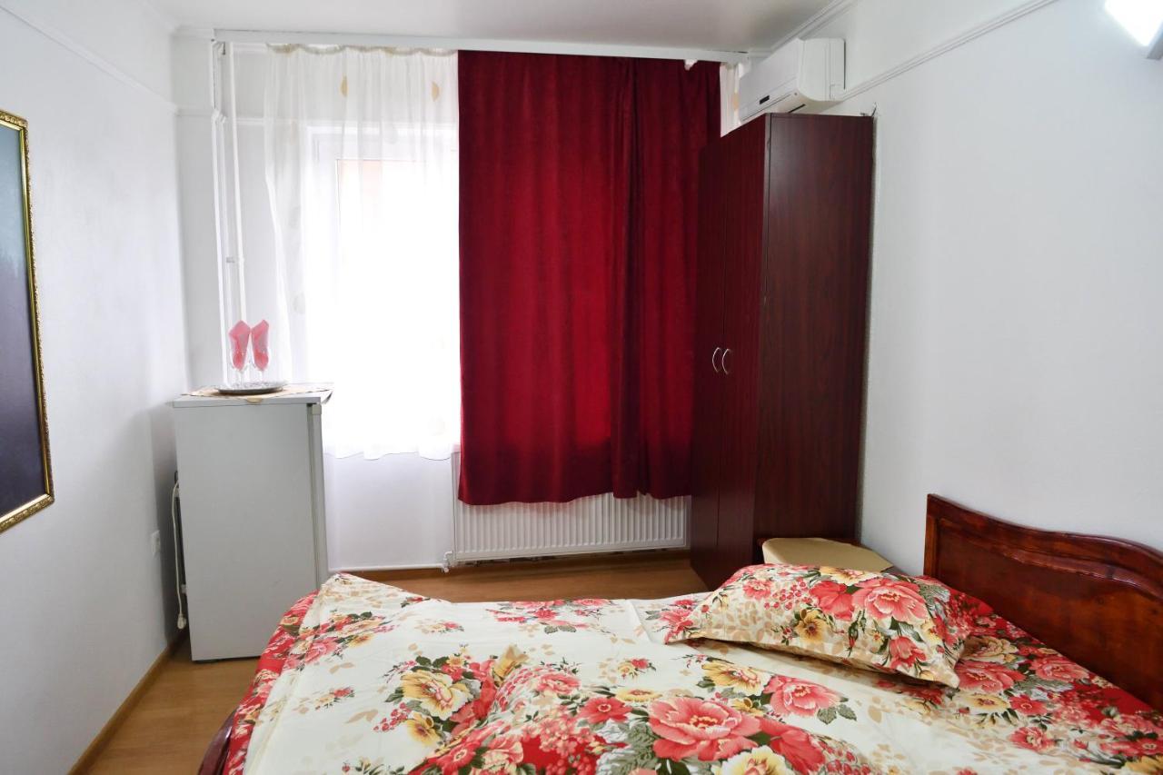 Хостел Casa Simescu I Карансебеш Экстерьер фото